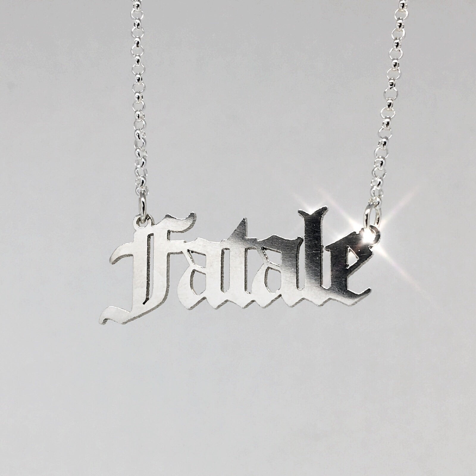 Fatale Necklace *READY TO SHIP*